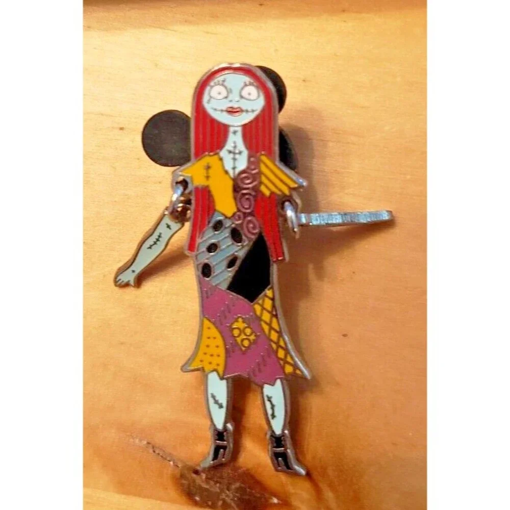VTG Disney Park Nightmare B4 Christmas Jack Sally (dangle arm) Zero Pin Keychain